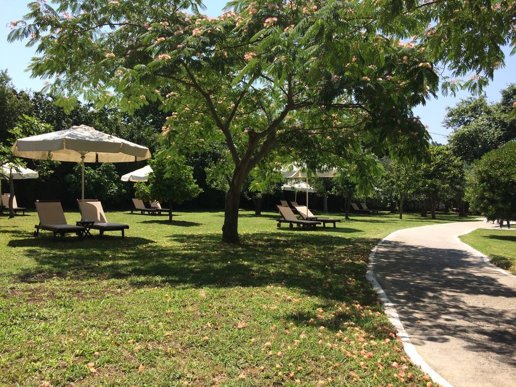 Villa Jeanna ตรูโลส ภายนอก รูปภาพ
